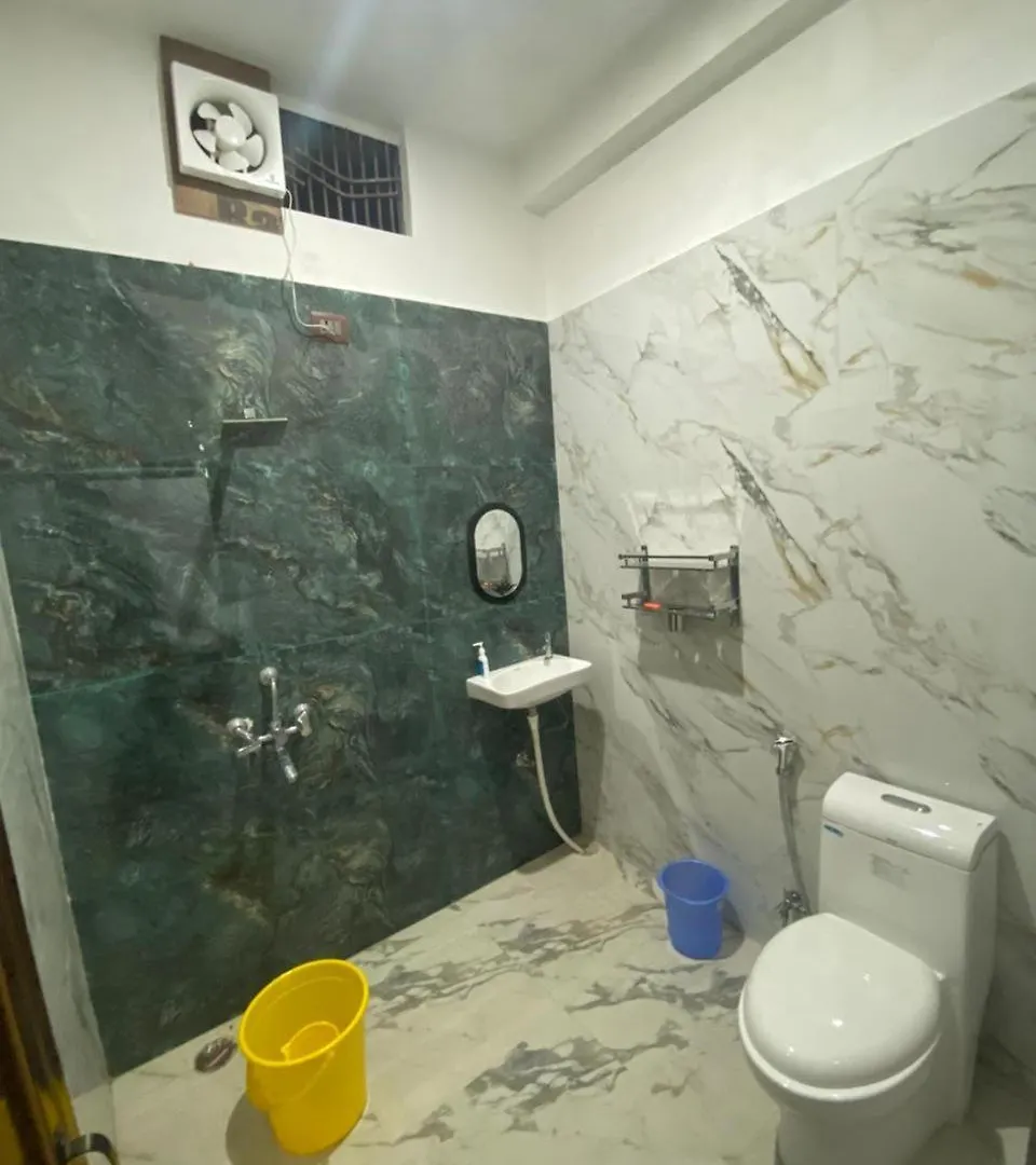 Shubh Nivas Apartment Varanasi Homestay