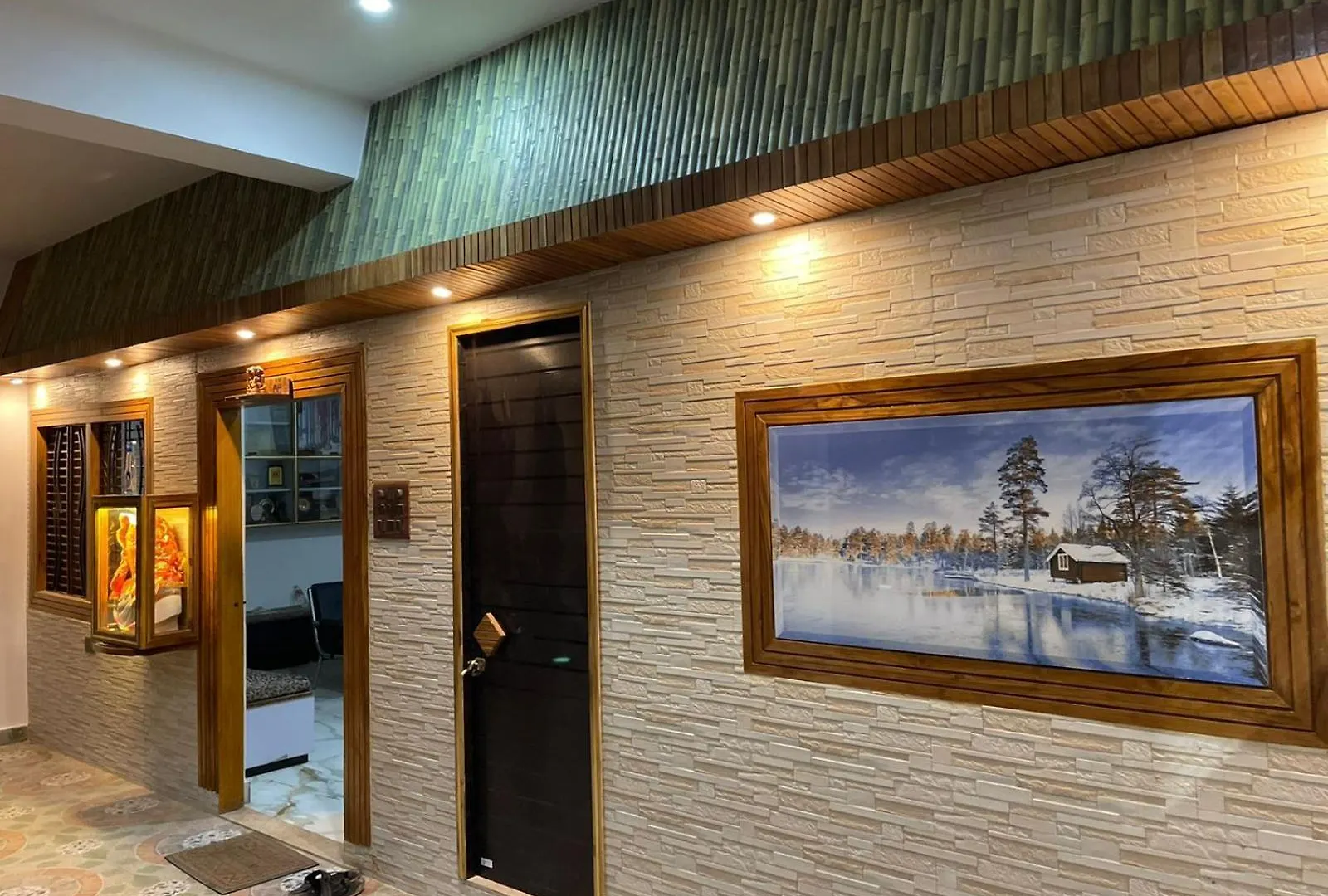 Shubh Nivas Apartment Varanasi 0*,  India