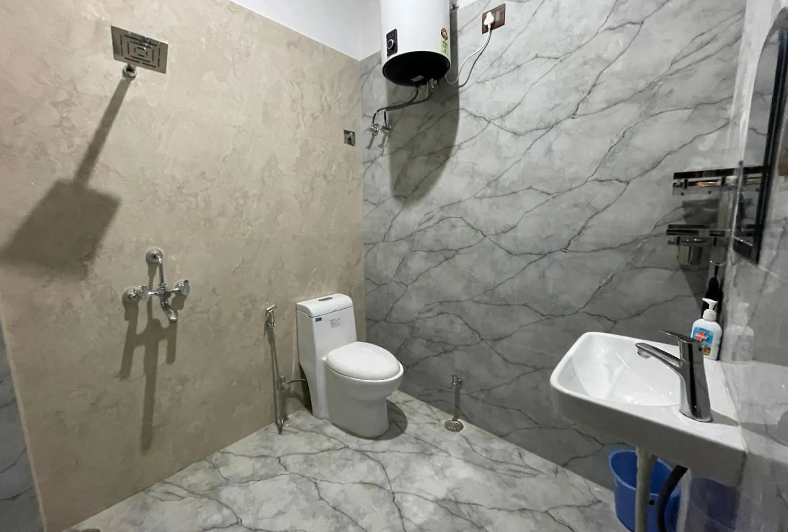 Homestay Shubh Nivas Apartment Varanasi